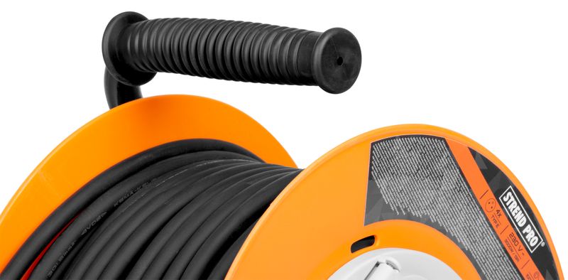 Cable Strend Pro CR038, 4 aljzat, L-30 m, IP44, gumi, hosszabbító, dobon