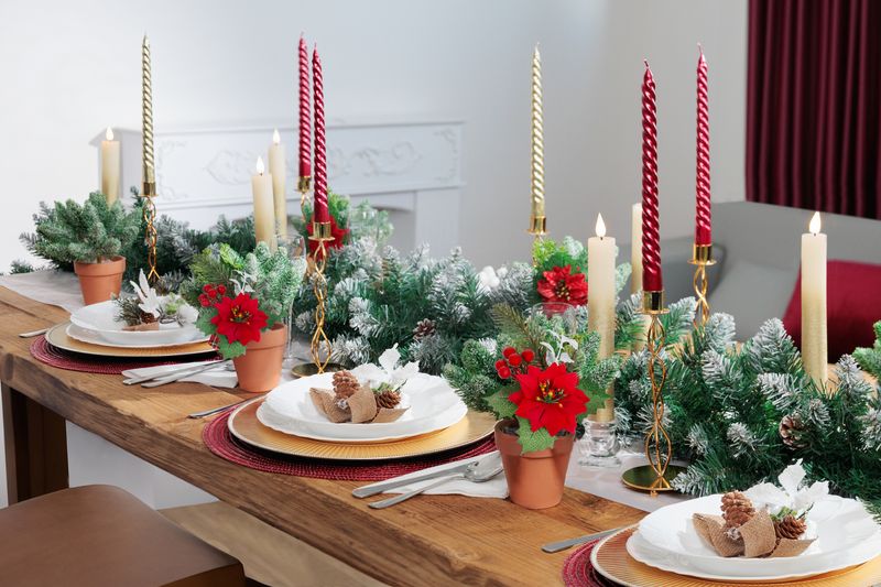 MagicHome Weihnachtskerze, 25 cm, Packung. 4 Stk., golden, spiralförmig, gedreht