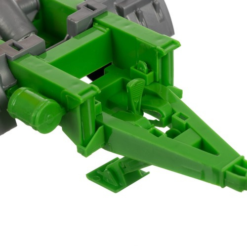 Kmetijski traktor s prikolico 24711