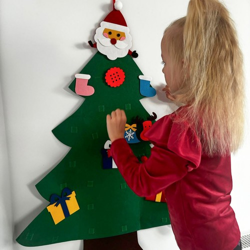 Weihnachtsbaum aus Filz mit Dekoration 24856