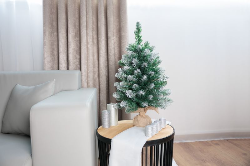 MagicHome Weihnachtsbaum Belo, Tannenbaum aus Jute, schneebedeckte Enden, extra dick, 60 cm