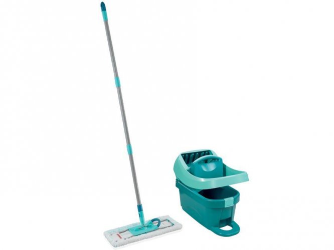 Set de curățare LEIFHEIT 55096 Presă pentru ștergător Profi XL Mobile, mop + găleată