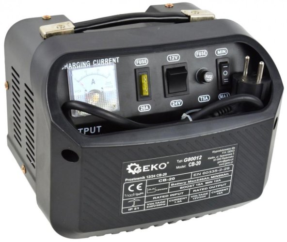 Polnilec akumulatorjev CB-20, 230 V, 12/24 V, varovalka 18A, jakost toka 16A