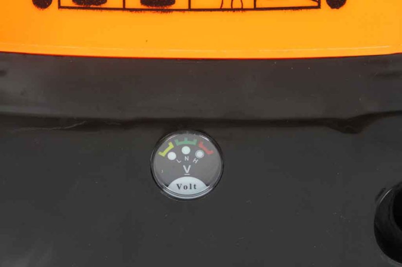Akkusprühgerät 16 Liter, Batterie 12V-8Ah, orange, MAR-POL