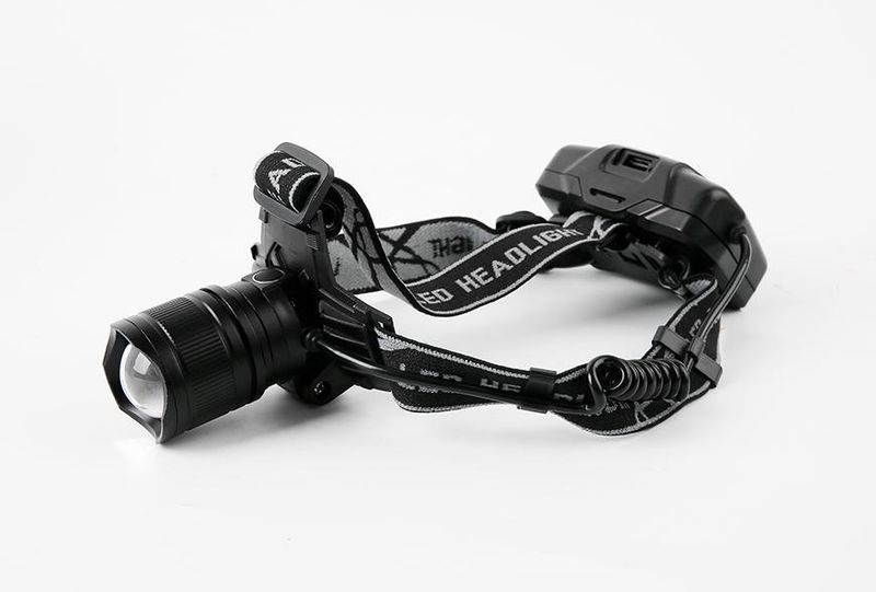 Čelovka Strend Pro Headlight H4019, XHP70 2000 lm, 3x2000 mAh, IP43, USB nabíjení, Zoom