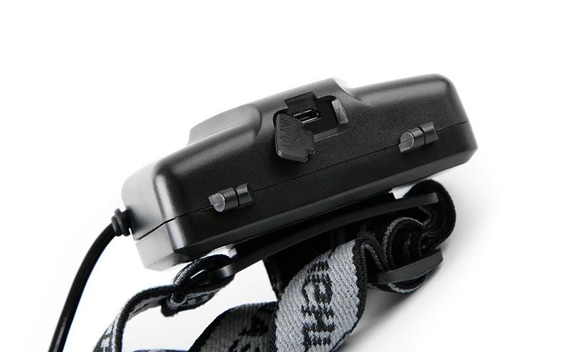 Čelovka Strend Pro Headlight H4019, XHP70 2000 lm, 3x2000 mAh, IP43, USB nabíjení, Zoom