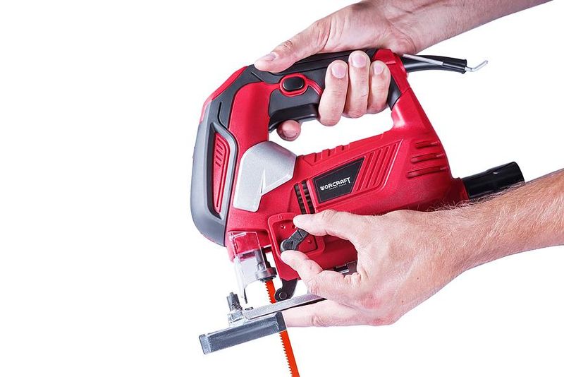 Säge Warcraft JS08-100A, 810 W, geradlinig