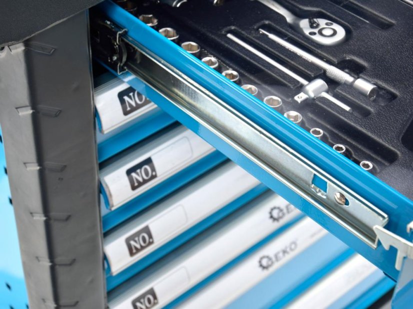 Werkzeugschrank mit 7 Schubladen, bestückt mit 272 Werkzeugen, 690x455x975 mm, GEKO