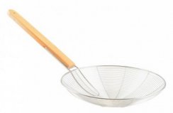 Cedilo/ zajemalka za cmoke premera 28 cm, kovina z lesenim ročajem