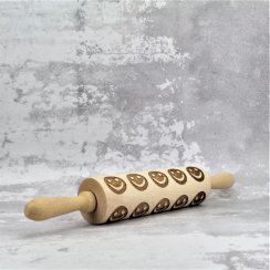 Valček na cesto drevený 38cm s gravírovaným vzorom smajlíkov