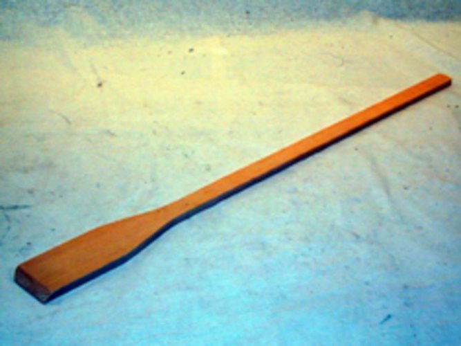 Płaski drewniany szpikulec 100 cm