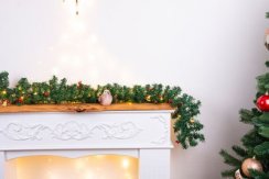 Girlanda MagicHome Vánoce, 50 LED, teplá bílá, 3xAA, 8 funkcí, L-2,7m