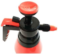 Pulverizator manual cu presiune 1,5 litri