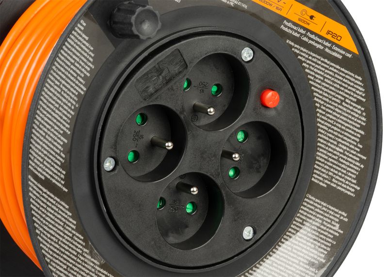 Strend Pro DG-FB04 Verlängerungskabel, L-15 m, auf einer Trommel, Querschnitt 1,5 mm2