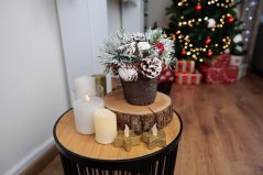 Ikebana MagicHome Weihnachten, mit schneebedeckten Borsten, Mädchenimitat 18 cm