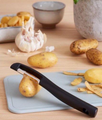 Kartoffel-/Gemüse-/Obstschäler Edelstahl/Kunststoff 18x2,5cm schwarz