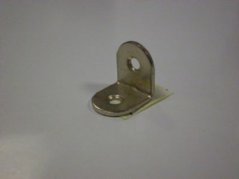 Unghi - 2 găuri, 17x17 mm nichel/100 buc