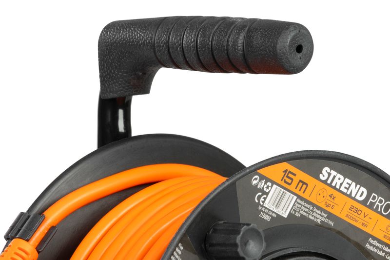 Strend Pro DG-FB04 Verlängerungskabel, L-15 m, auf einer Trommel, Querschnitt 1,5 mm2