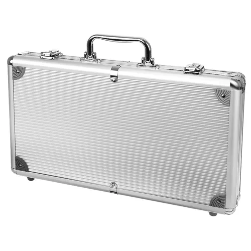 Poker - set od 300 žetona u kutiji HQ 23528 (akce)