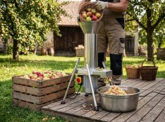 Drvič Strend Pro EFC-1, na ovocie, jablká, 1100 W, 15 lit., 400 kg/h, 55x55x104 cm (akce)