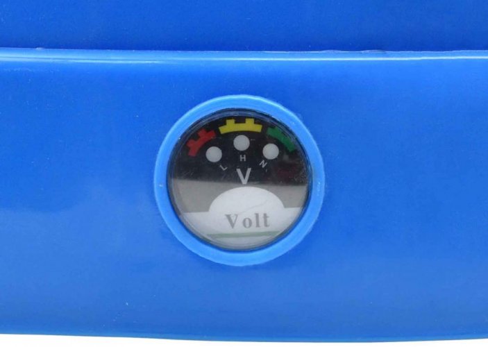 Postřikovač akumulátorový 16 litrů, akumulátor 12V-8Ah, světle modrý, GEKO