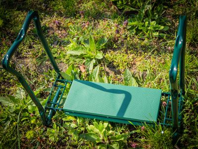 Krzesło Strend Pro GC4202, ogrodowe, składane, klęczące, 59x28x49 cm, nr. 150 kg